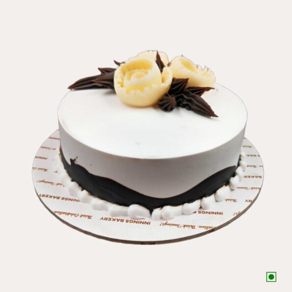 Innings Bakery Choco Pineapple Cake